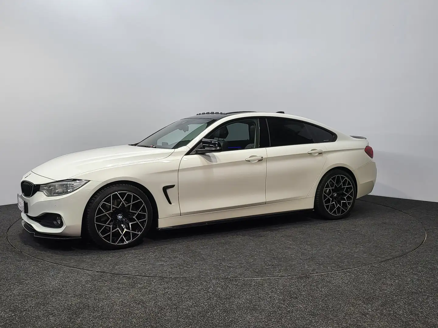 BMW 430 Gran Coupe ~HUD~AdaptiveLed~Schuifdak~Navi~TopDeal Wit - 1