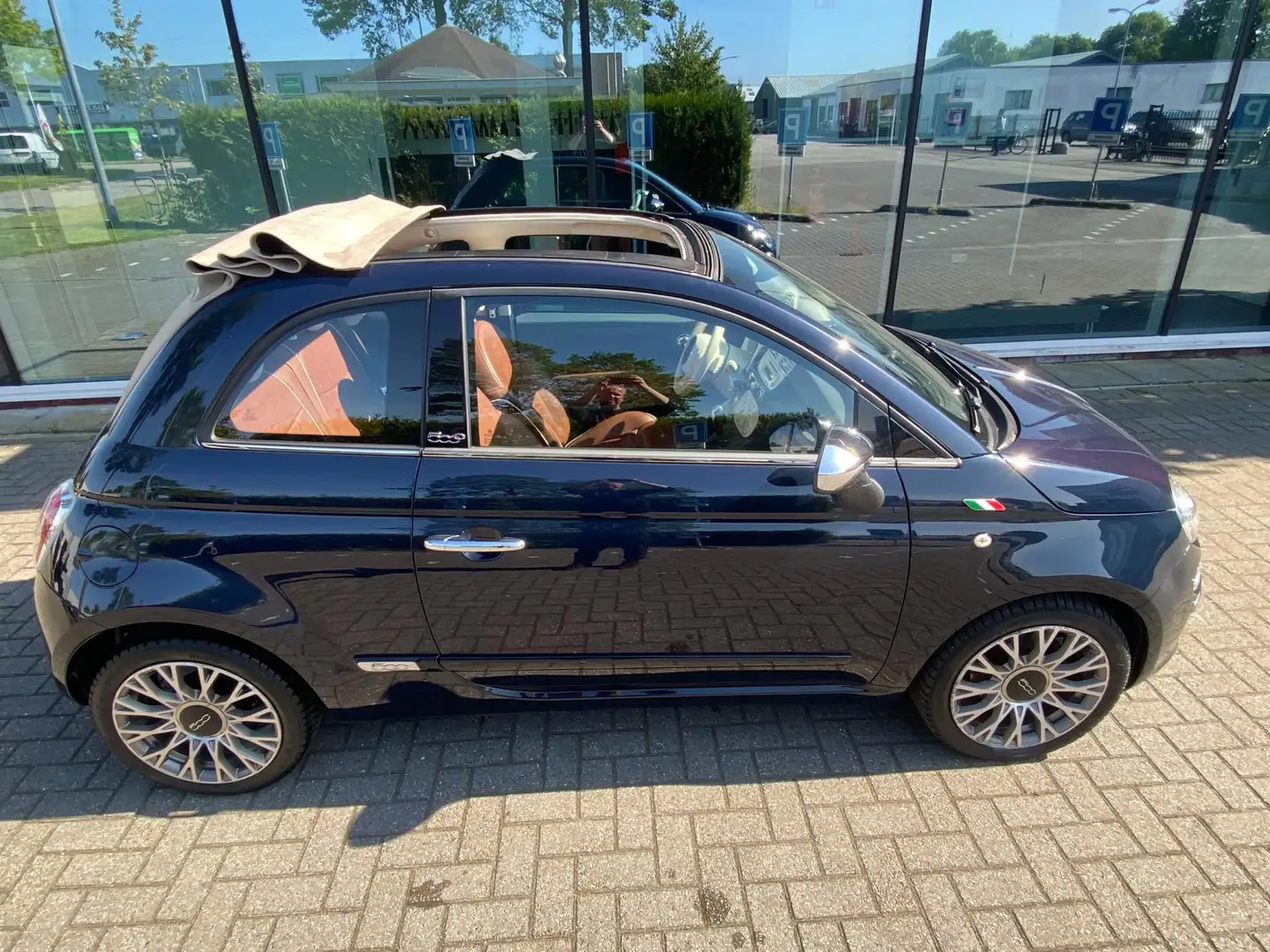 Fiat 500C 0.9 TwinAir Lounge - Automaat - Leder - Climate - Blau - 2