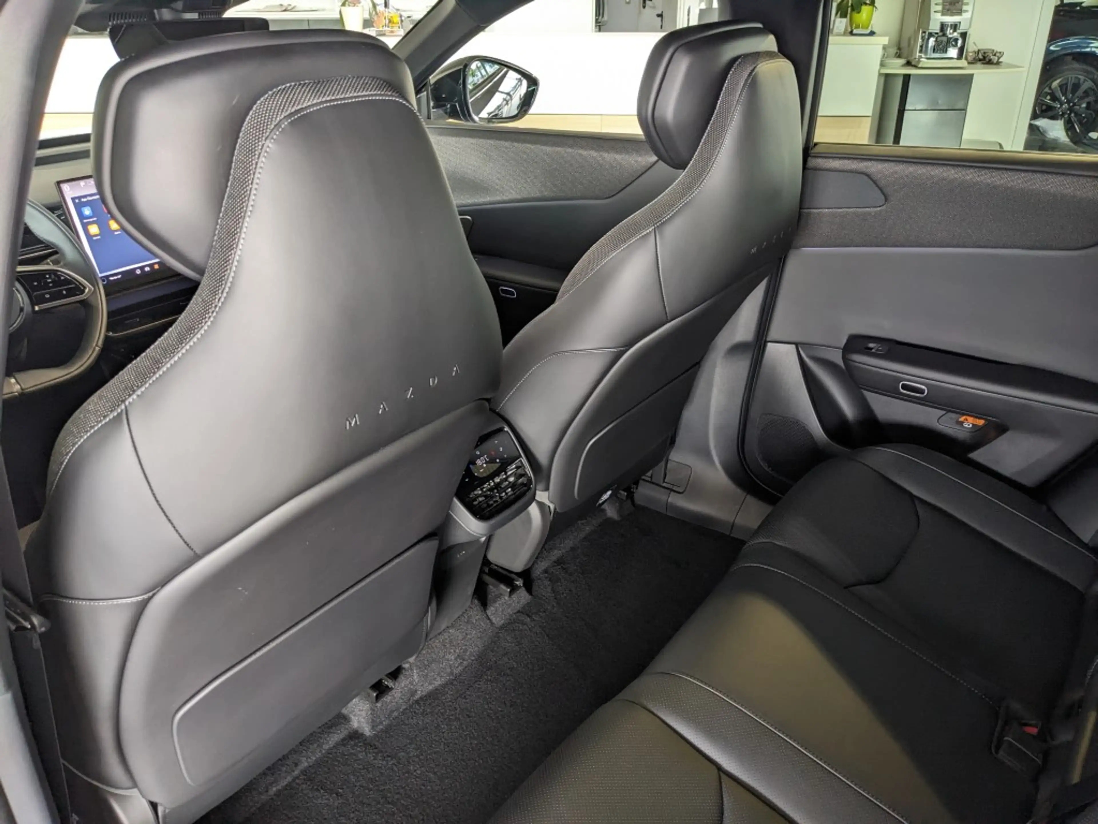 Mazda CX-6e EV (258PS) Takumi Leder Panodach 21" Alufelgen NEU — photo 15