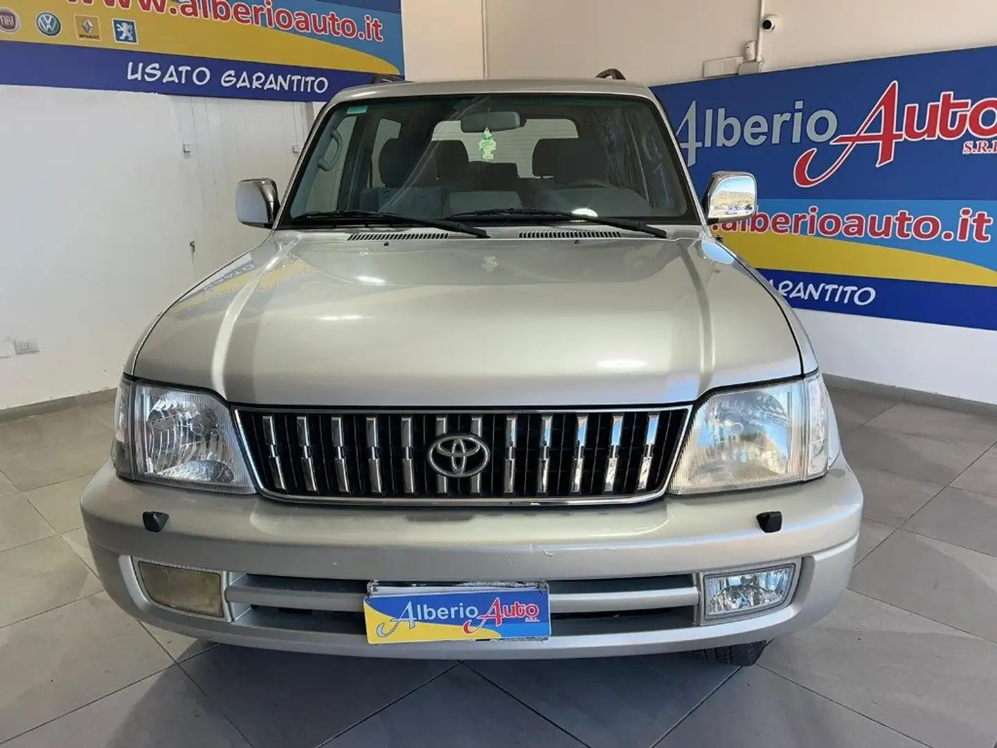 Toyota Land Cruiser 3.0 Tdi D-4D cat 3 porte KDJ90 Argento - 2