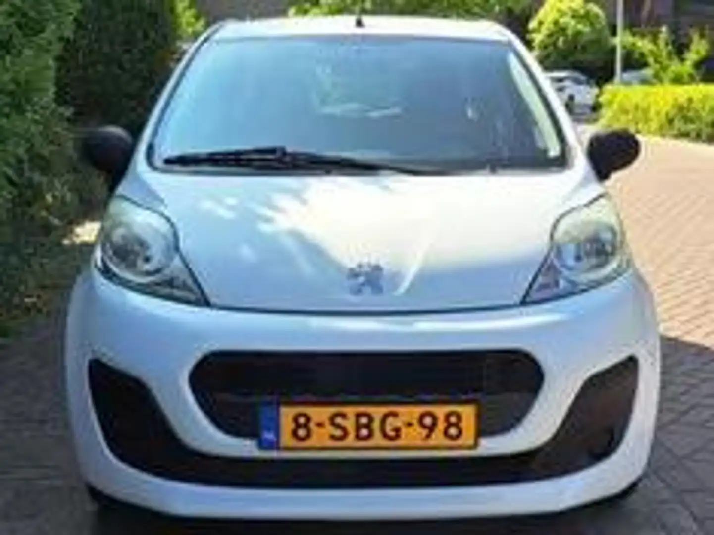Peugeot 107 107 1.0 Access Accent Blanc - 2