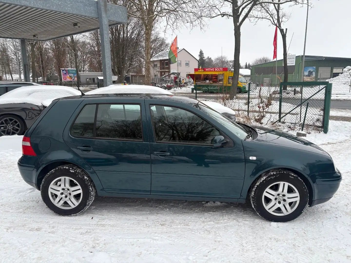 Volkswagen Golf 1.4 **KLIMAAUTOMATIK**2. HD RENTNERFZG.**.. Grün - 2
