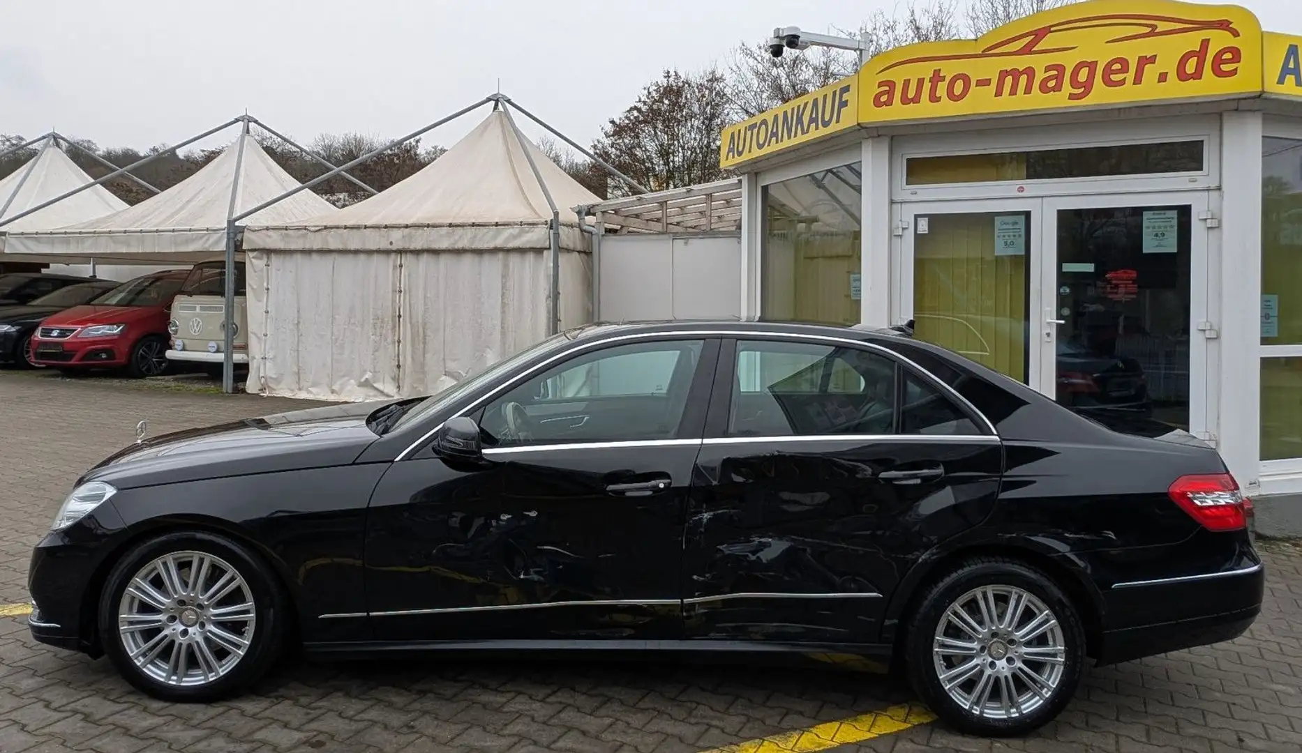 Mercedes-Benz E 300 CDI Lim.Elegance*SD*Mem*BiXe*RKam*Tüv01.27 Schwarz - 1