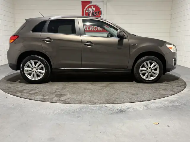 Mitsubishi Asx view 5
