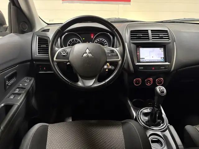 Mitsubishi Asx view 12