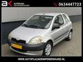 Toyota Yaris 1.0-16V VVT-i Terra Nieuwe apk Grau - thumbnail 1