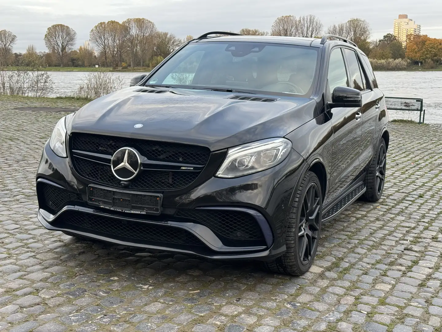 Mercedes-Benz GLE 63 AMG S 4Matic SPEEDSHIFT 7G-TRONIC Schwarz - 1
