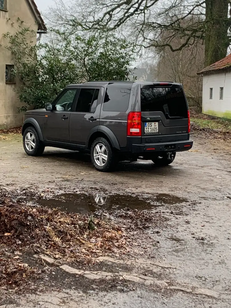 Land Rover Discovery TD V6 Aut. HSE siva - 2