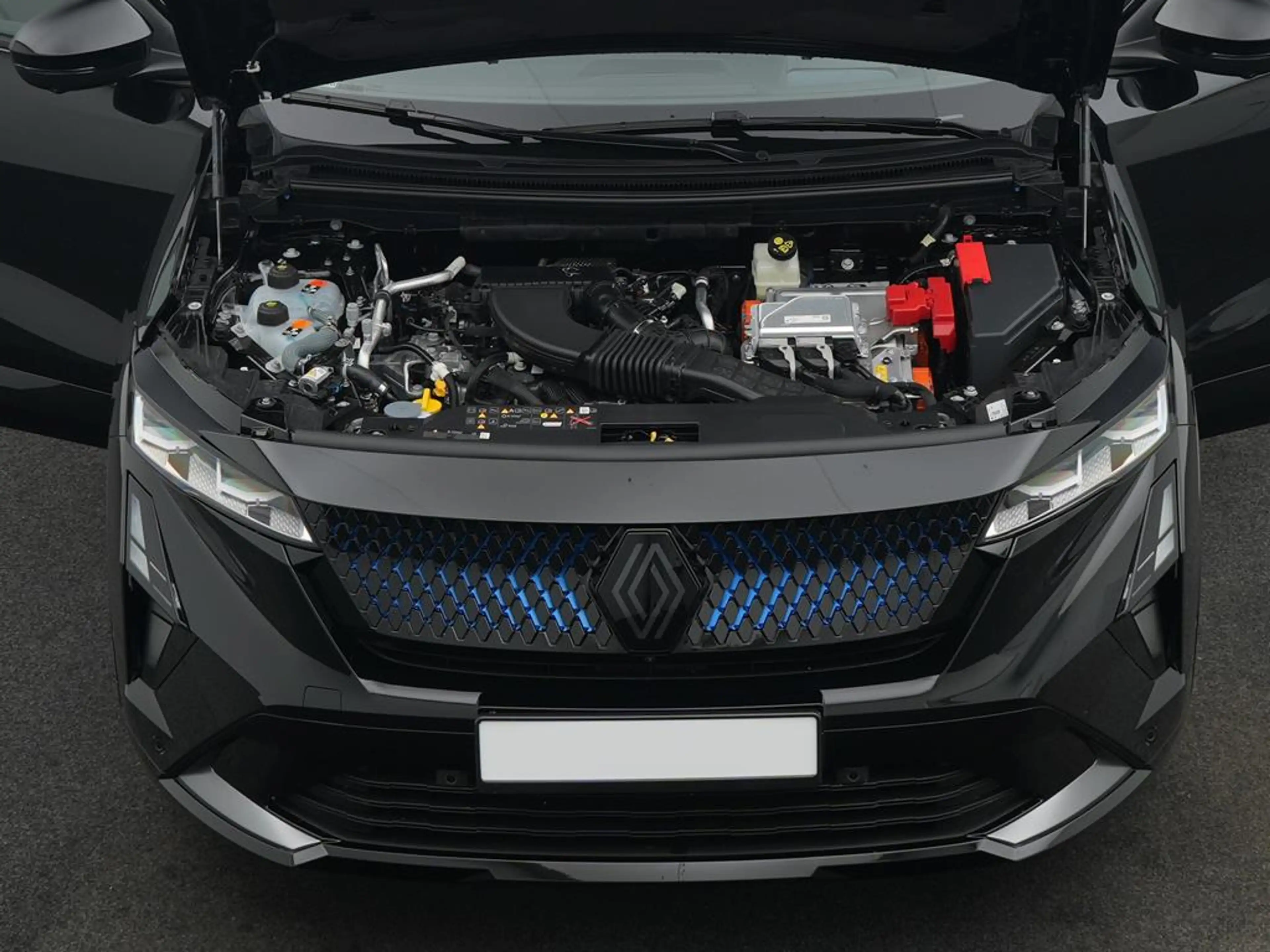 Renault Rafale Esprit Alpine E-Tech Plug in Hybrid 300 4x4 — photo 6