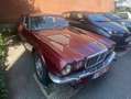 Jaguar XJ Rood - thumbnail 4
