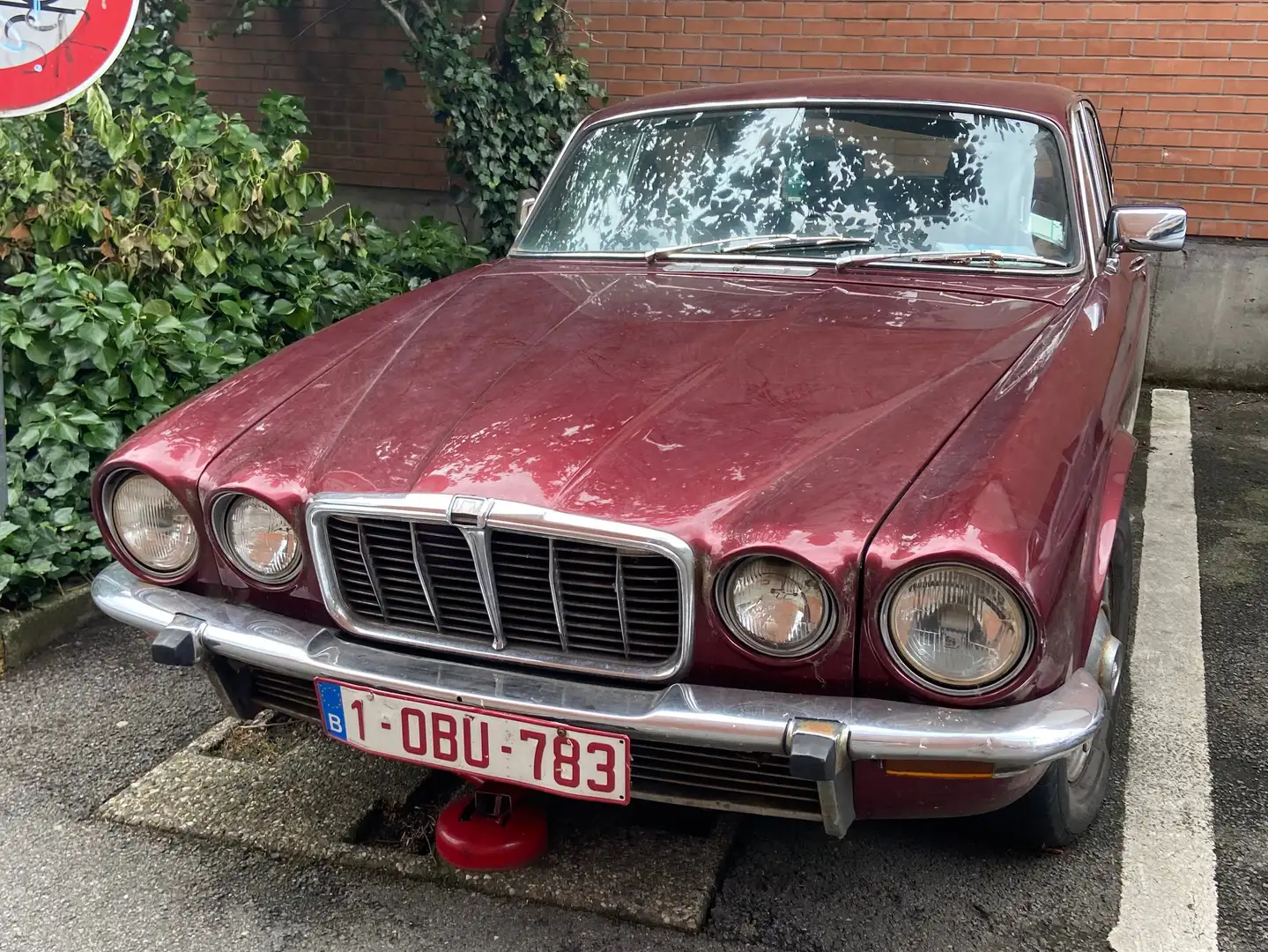 Jaguar XJ Rood - 2