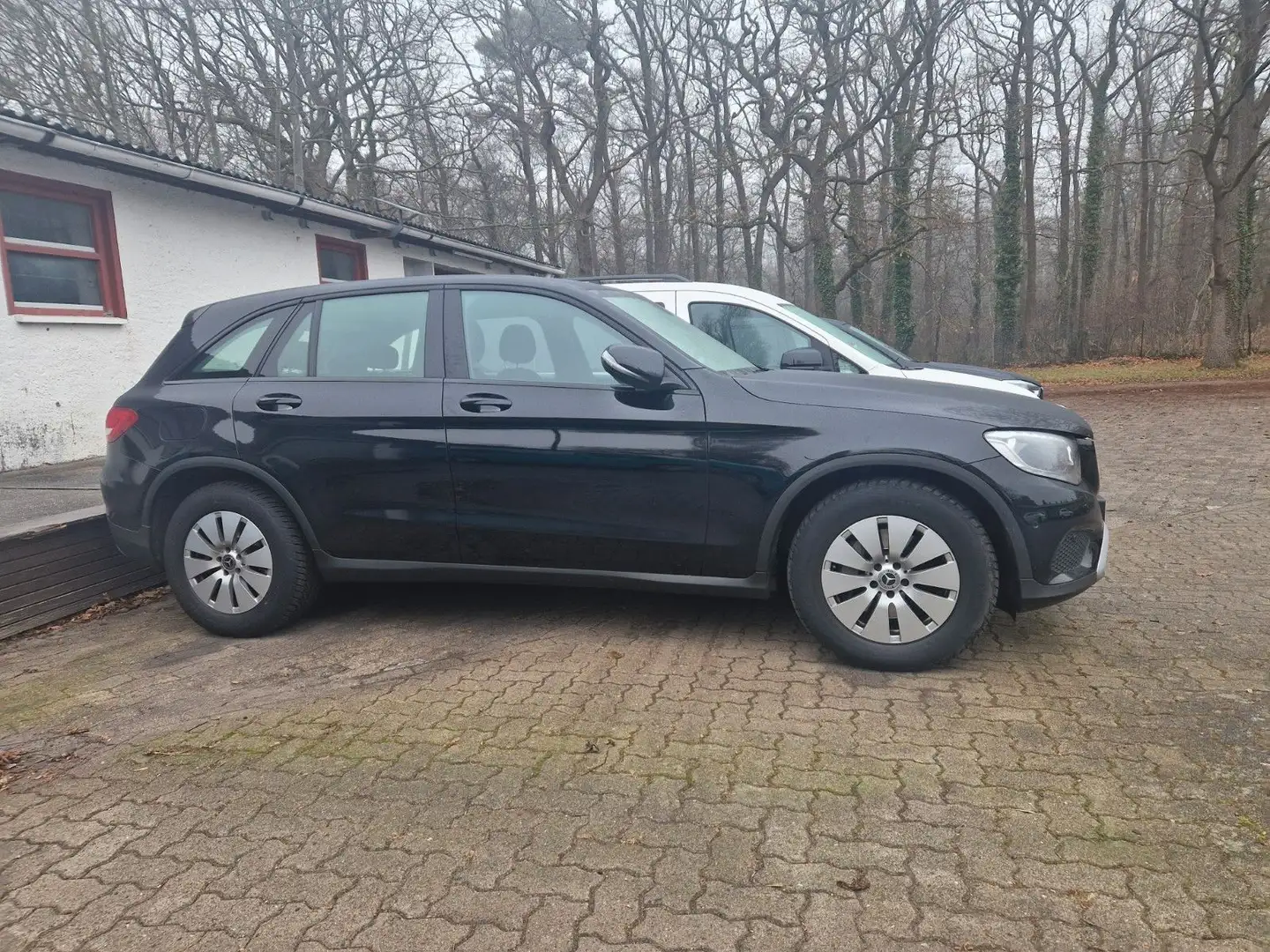 Mercedes-Benz GLC 220 GLC GLC 220 d 4Matic Schwarz - 1