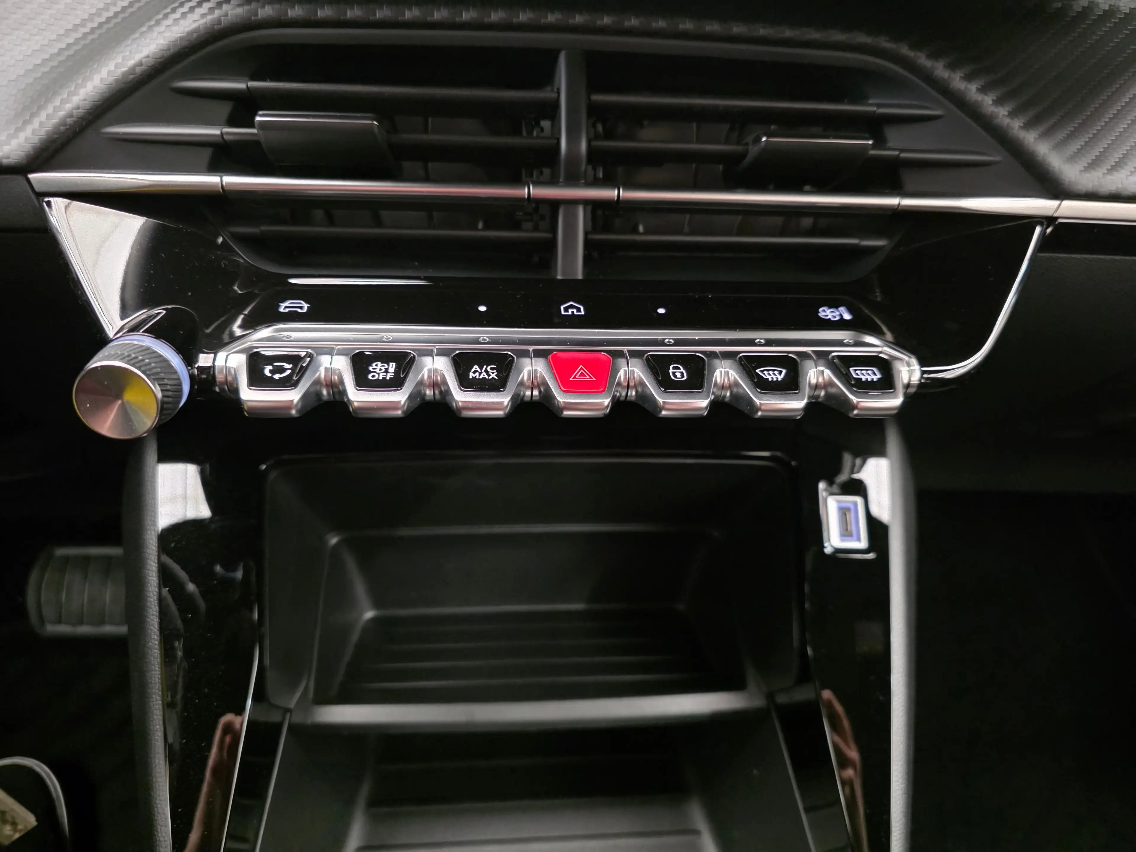 Peugeot e-2008 EV Active 50 kWh Carplay | Parkeersensoren | Keyle — photo 13