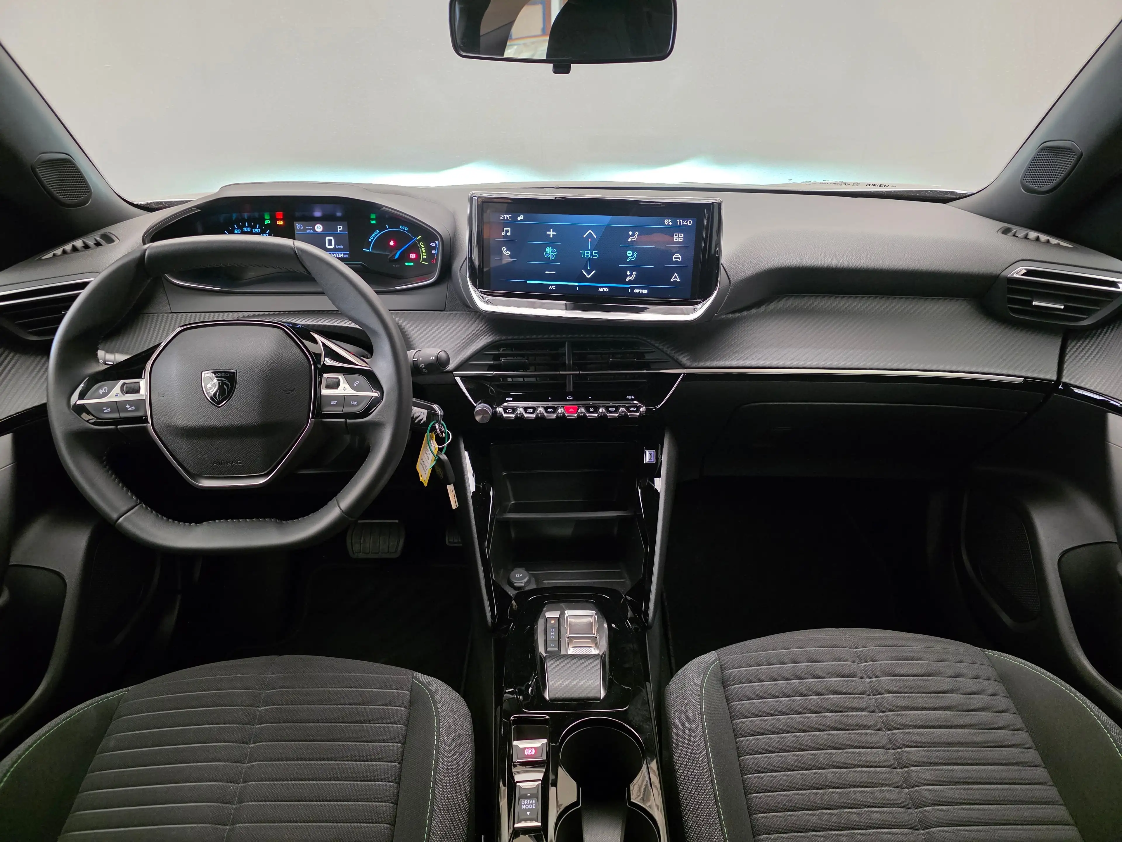 Peugeot e-2008 EV Active 50 kWh Carplay | Parkeersensoren | Keyle — photo 9