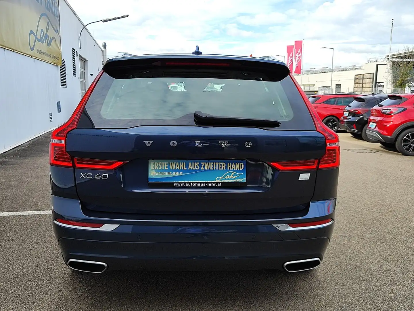 Volvo XC60 T6 AWD Recharge PHEV Inscription Geartronic Niebieski - 2
