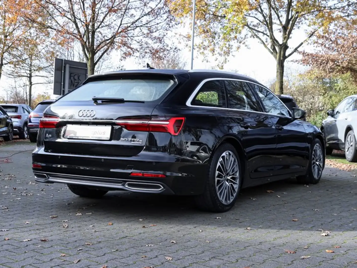 Audi A6 Avant 50 TFSI e quattro S line LED Navi+ Pano H... Schwarz - 2