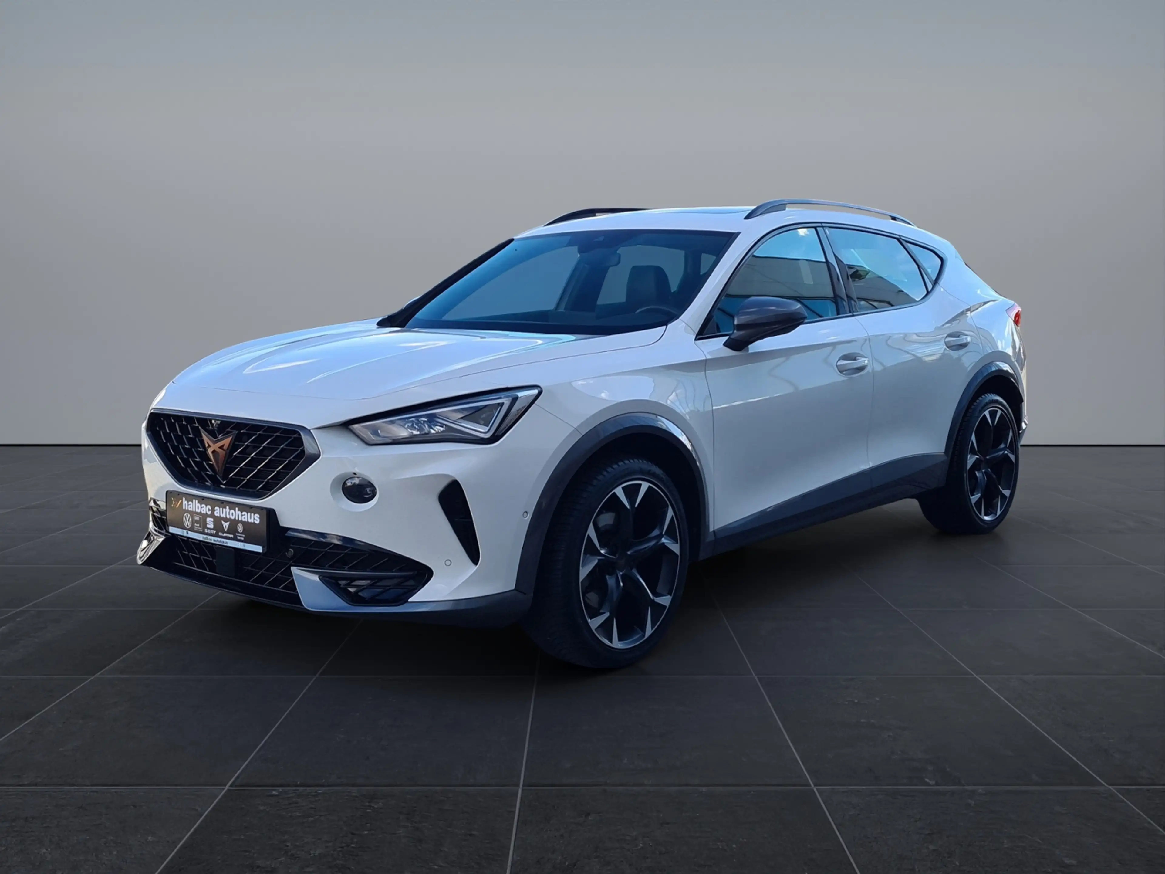 CUPRA Formentor 1.5 TSI DSG +AHK+PANOD+NAVI+LED+DCC+KAMERA+SHZ+PD — photo 2