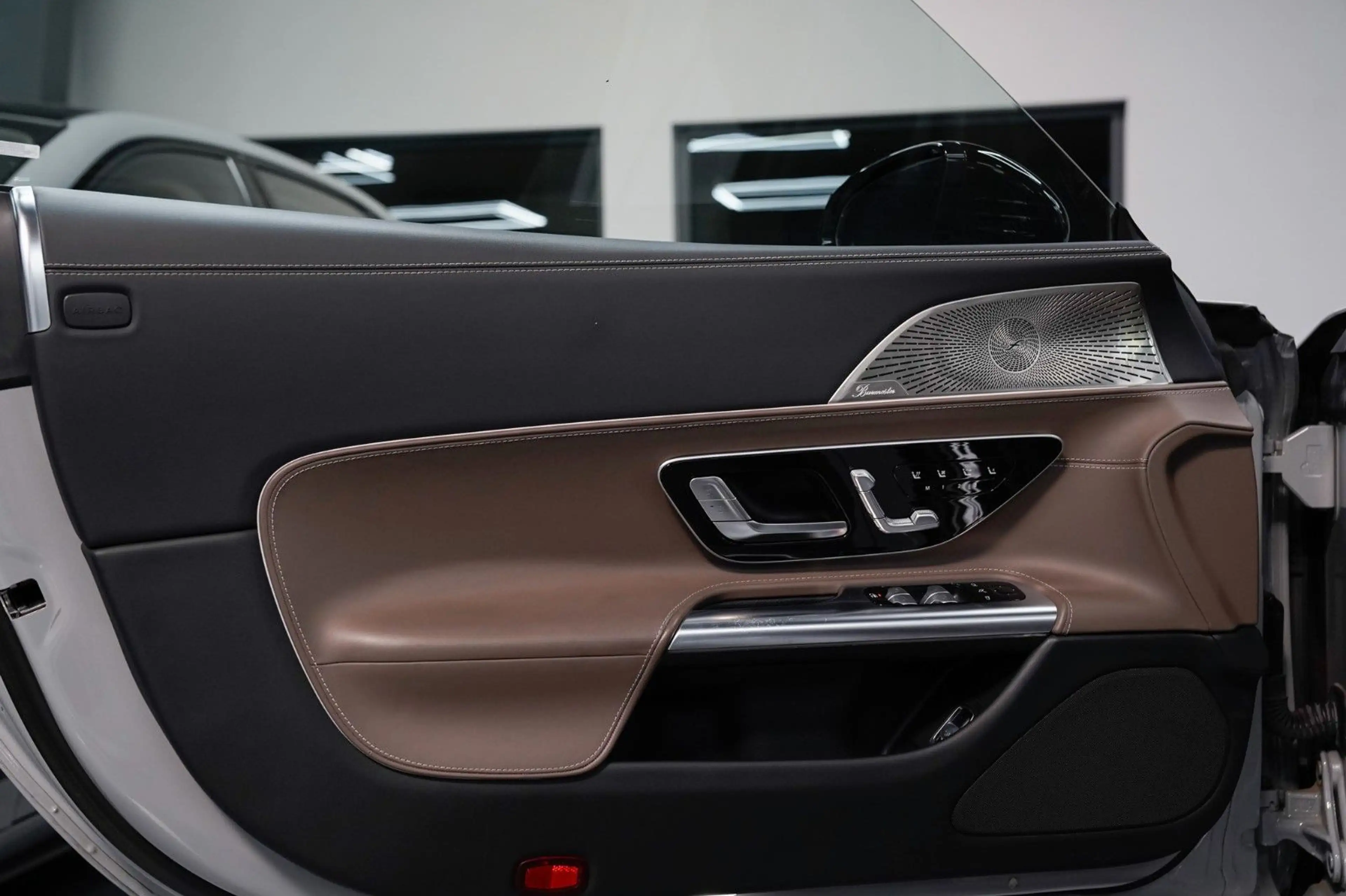 Mercedes-Benz SL 43 AMG Night-Premium+Head Up-Distronic-21" — photo 13