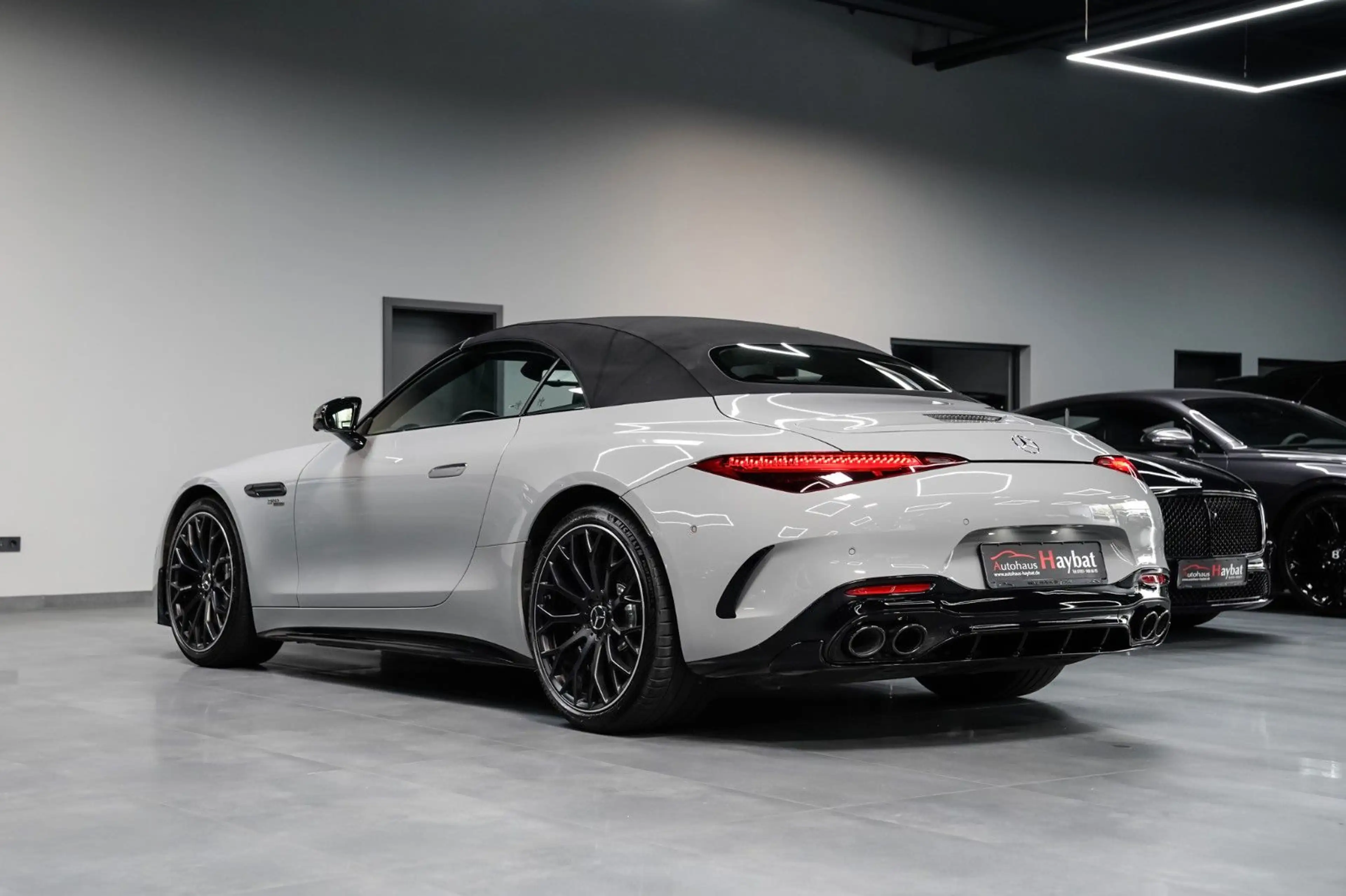 Mercedes-Benz SL 43 AMG Night-Premium+Head Up-Distronic-21" — photo 7