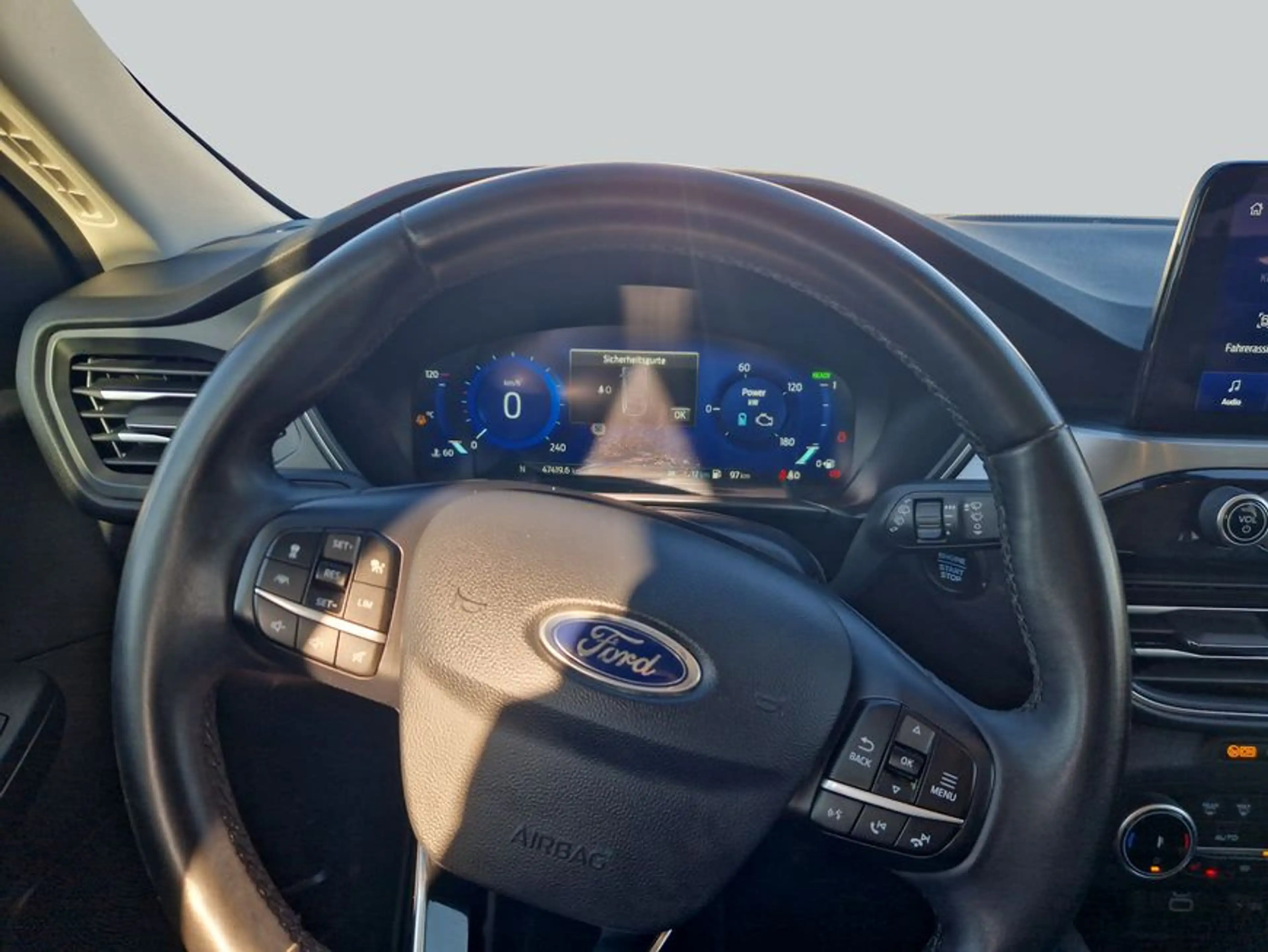 Ford Kuga 2.5 Duratec PHEV TITANIUM X — photo 14
