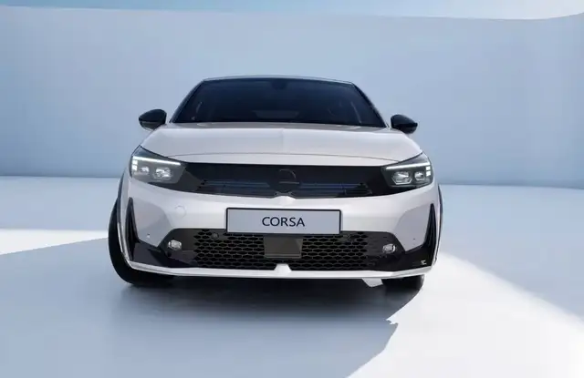 Opel Corsa-E view 6