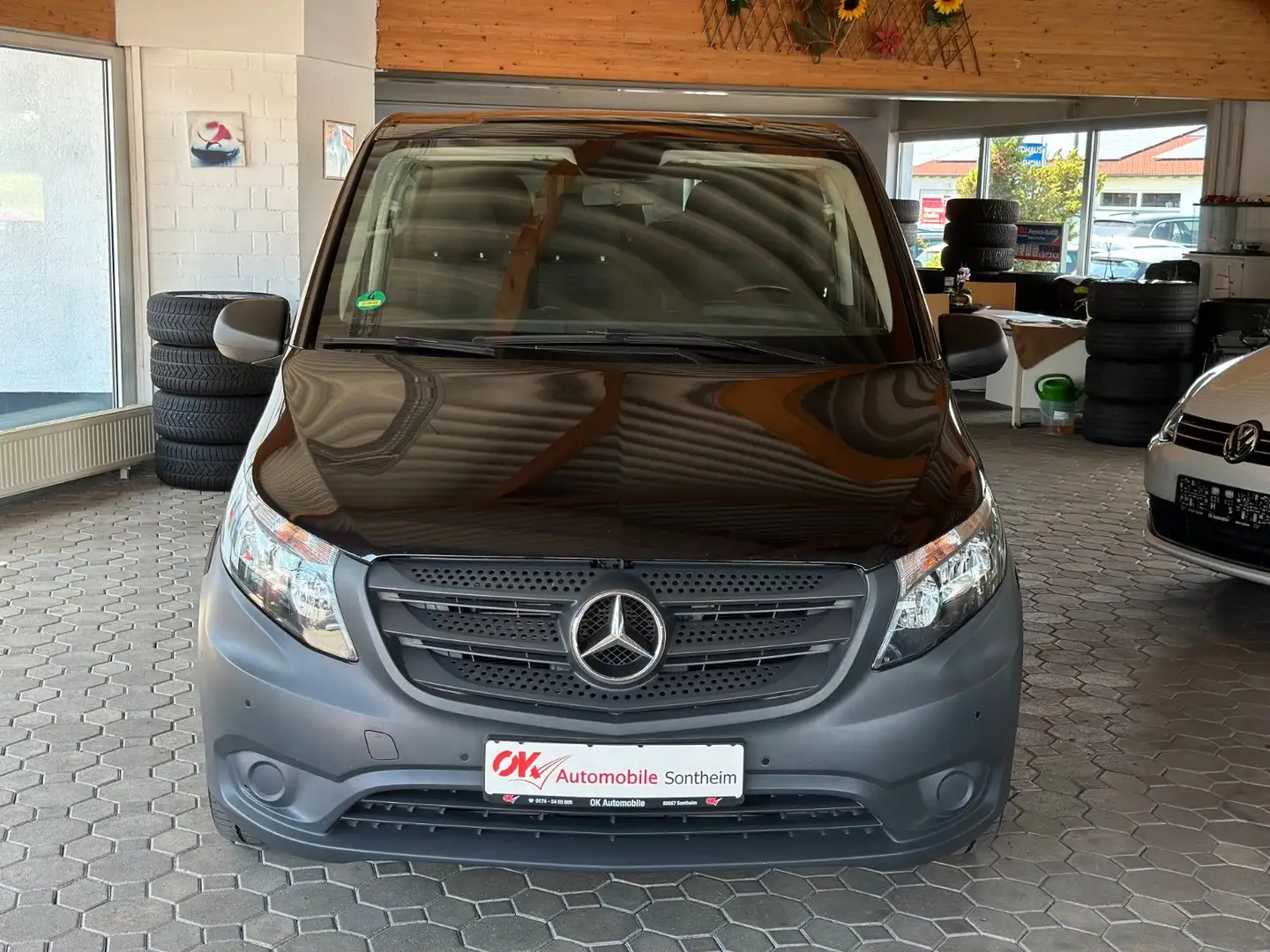 Mercedes-Benz Vito Tourer 119CDI/BT Pro lang*PDC*Temp*Nav*9Sit Nero - 2