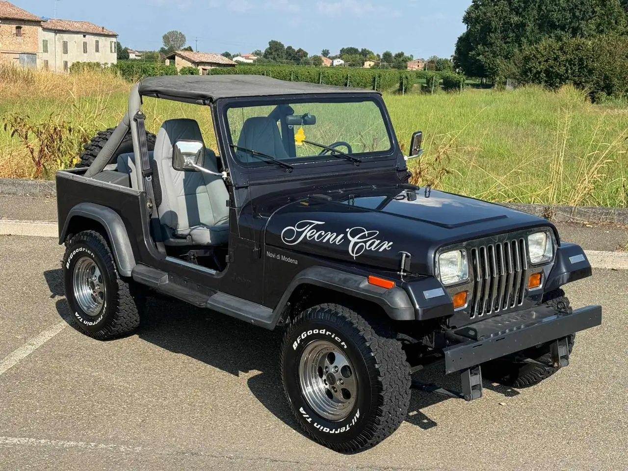 Jeep Wrangler YJ 4.0 Automatik+klima, foto 2