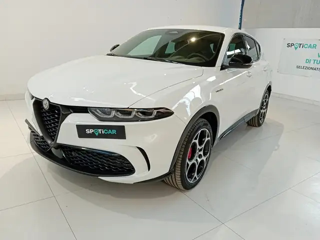 2024 Alfa Romeo Tonale in White for sale