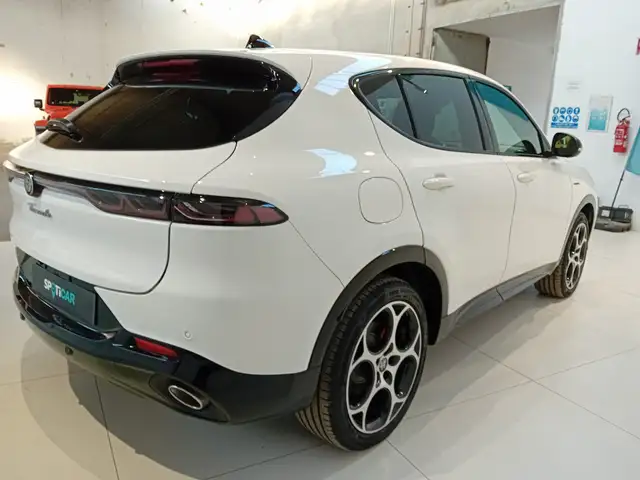 Alfa Romeo Tonale view 4