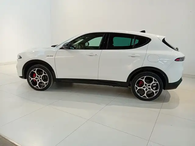 Alfa Romeo Tonale view 7