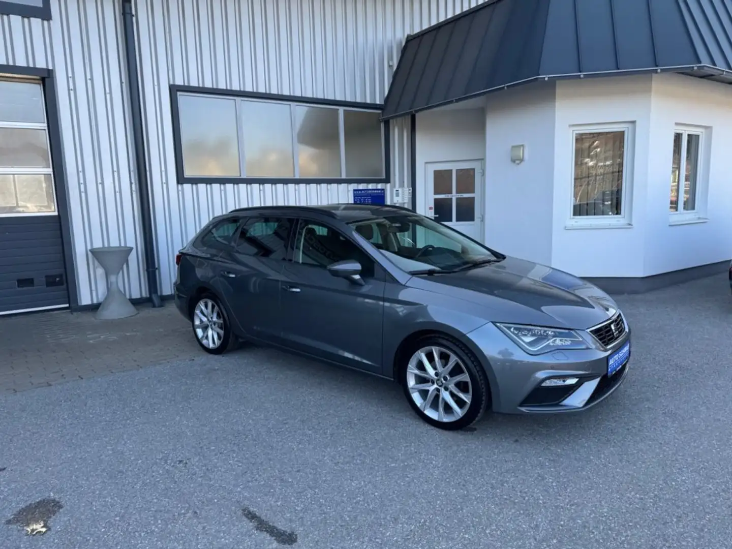 SEAT Leon ST FR TSI Gris - 1