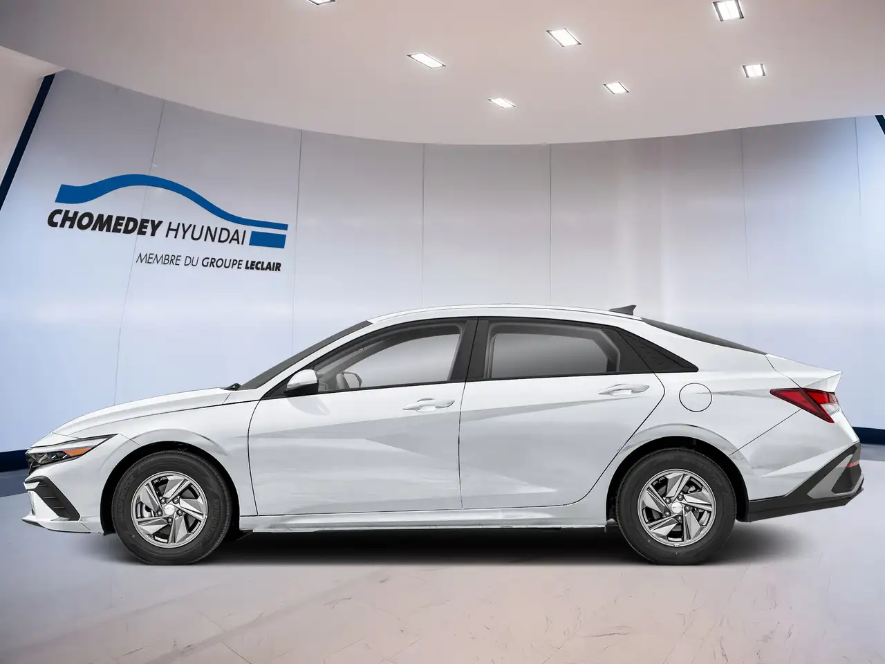 Hyundai ELANTRA снимка Hyundai ELANTRA