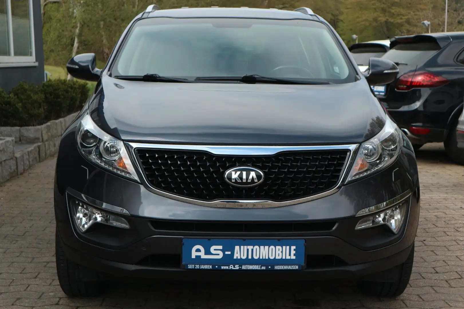 Kia Sportage Premium 4WD *2.HD/AUTO/RFK/LEDER/NAVI* Gri - 2