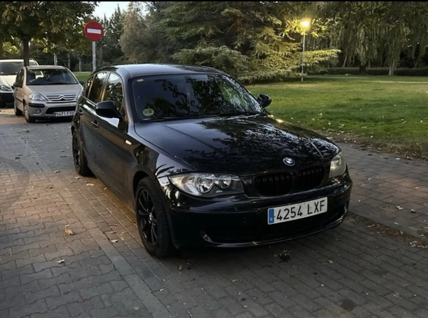 BMW 118 118d - 1