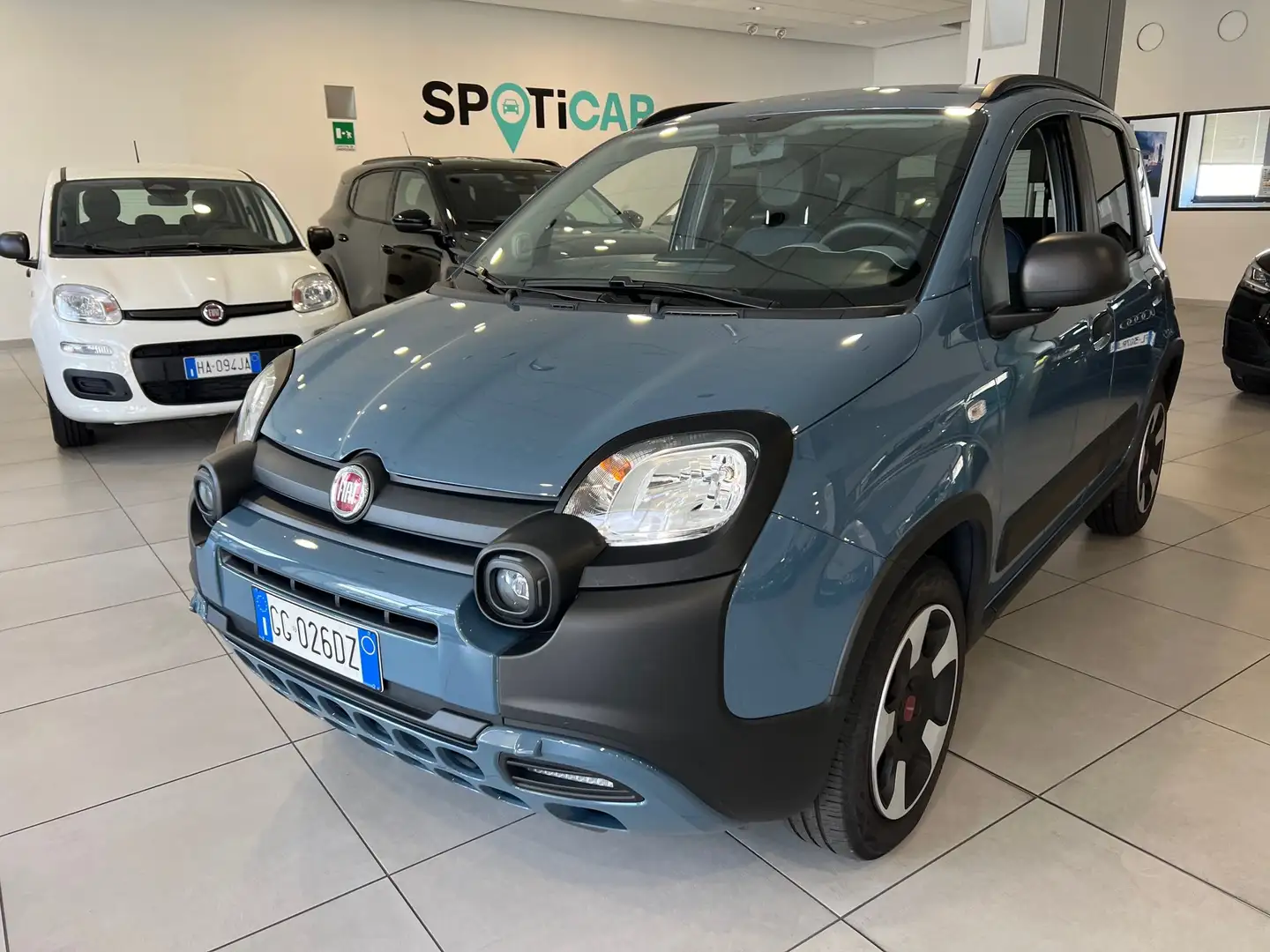 Fiat Panda Panda III 2021 Cross 1.0  hybrid City Cross Blau - 1