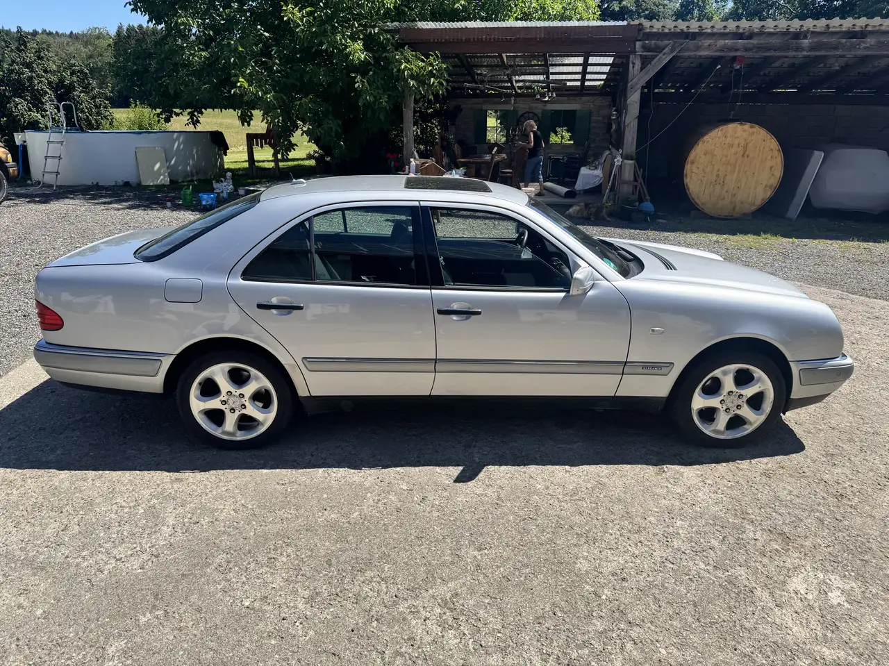Mercedes-Benz E 320 4-Matic Elegance, foto 2