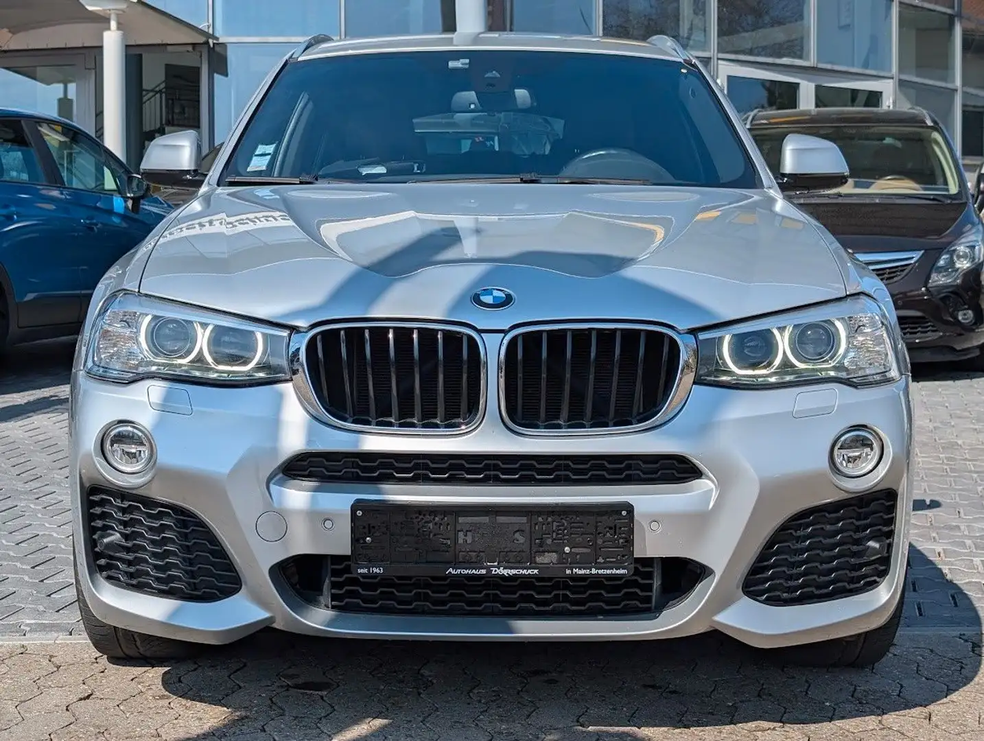 BMW X4 xDrive 20d M-Sport Autom. Kamera KeylessGO Silber - 2