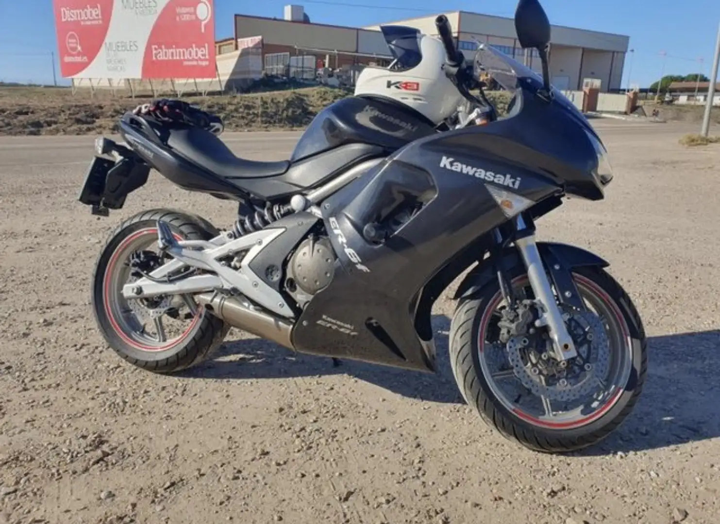 Kawasaki ER - 6 F - 1