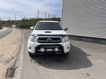 DBLE CAB D-4D 4x4 LEGENDE