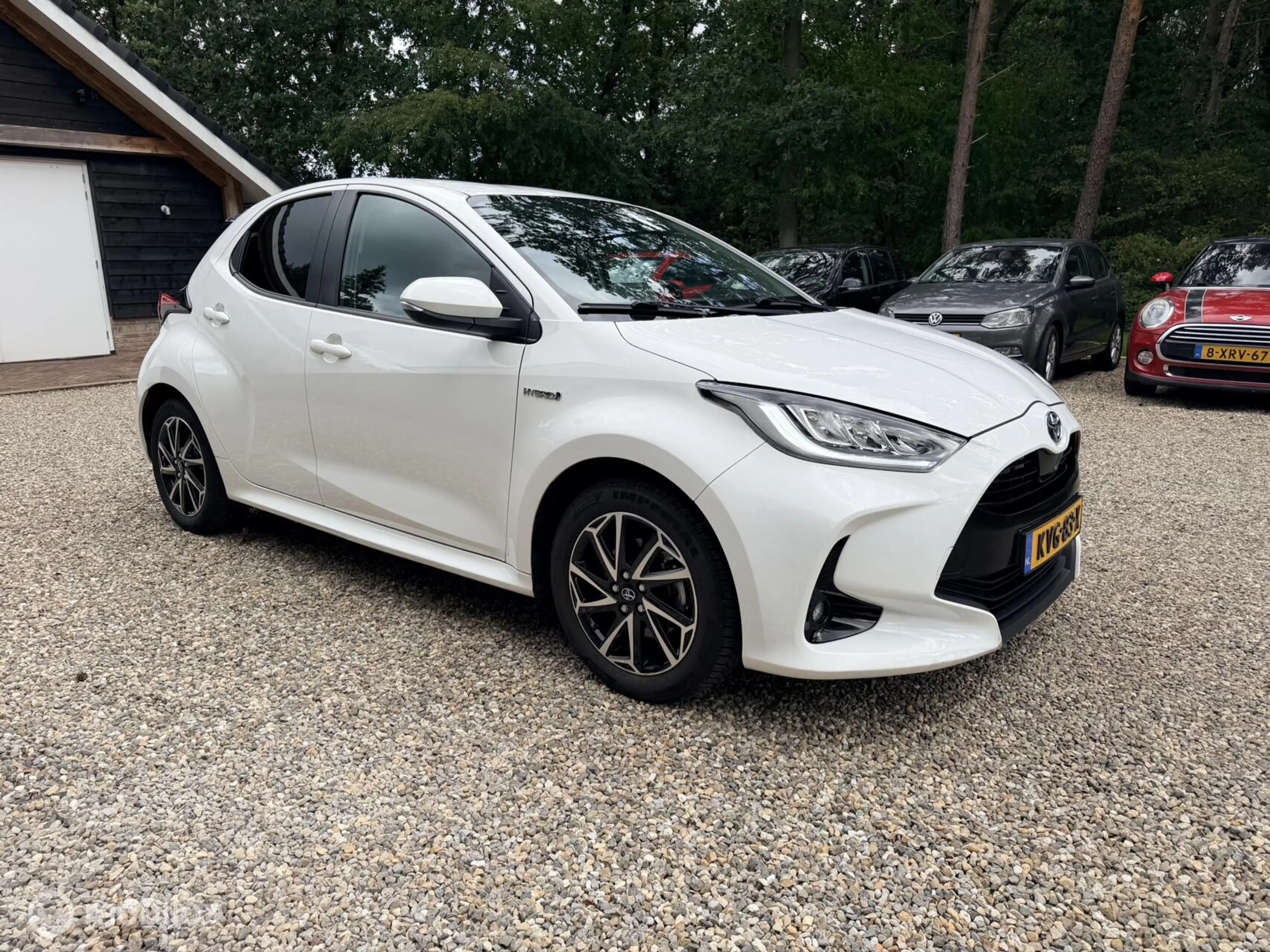 Toyota Yaris 1.5 Hybrid Comfort — photo 2