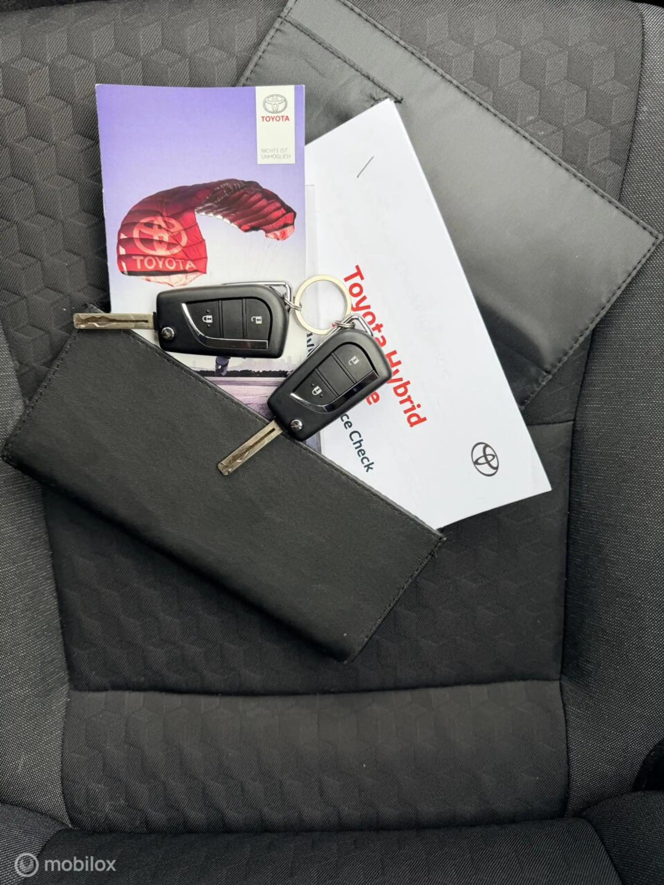 Toyota Yaris 1.5 Hybrid Comfort — photo 22