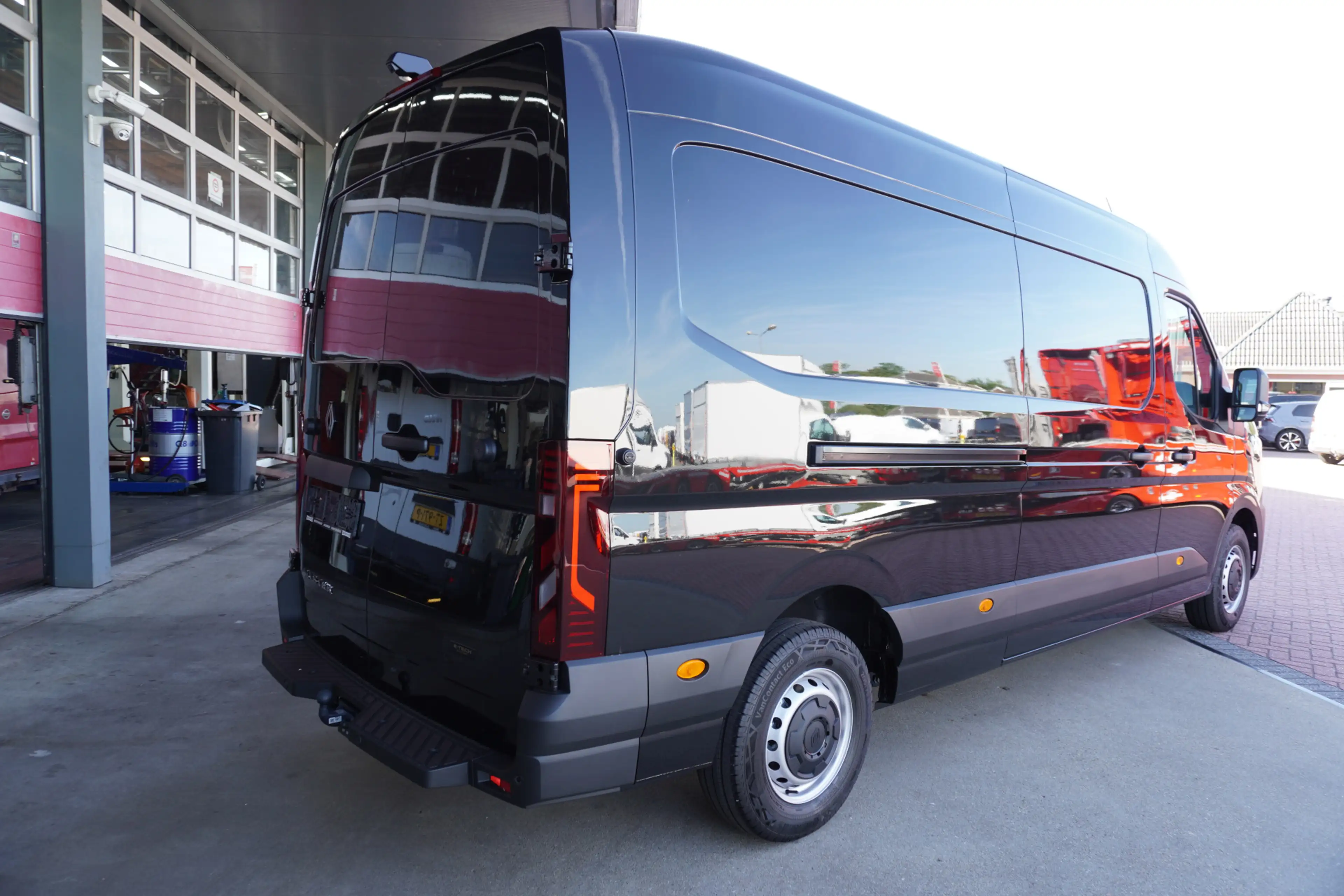 Renault Master E-Tech T35 L3H2 Advance long range 87 kWh 143PK Au — photo 4