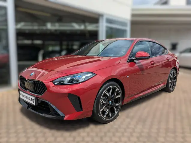 Bmw 220 M Sport*AHK*HUD*360°Kamera*Panoramadach*