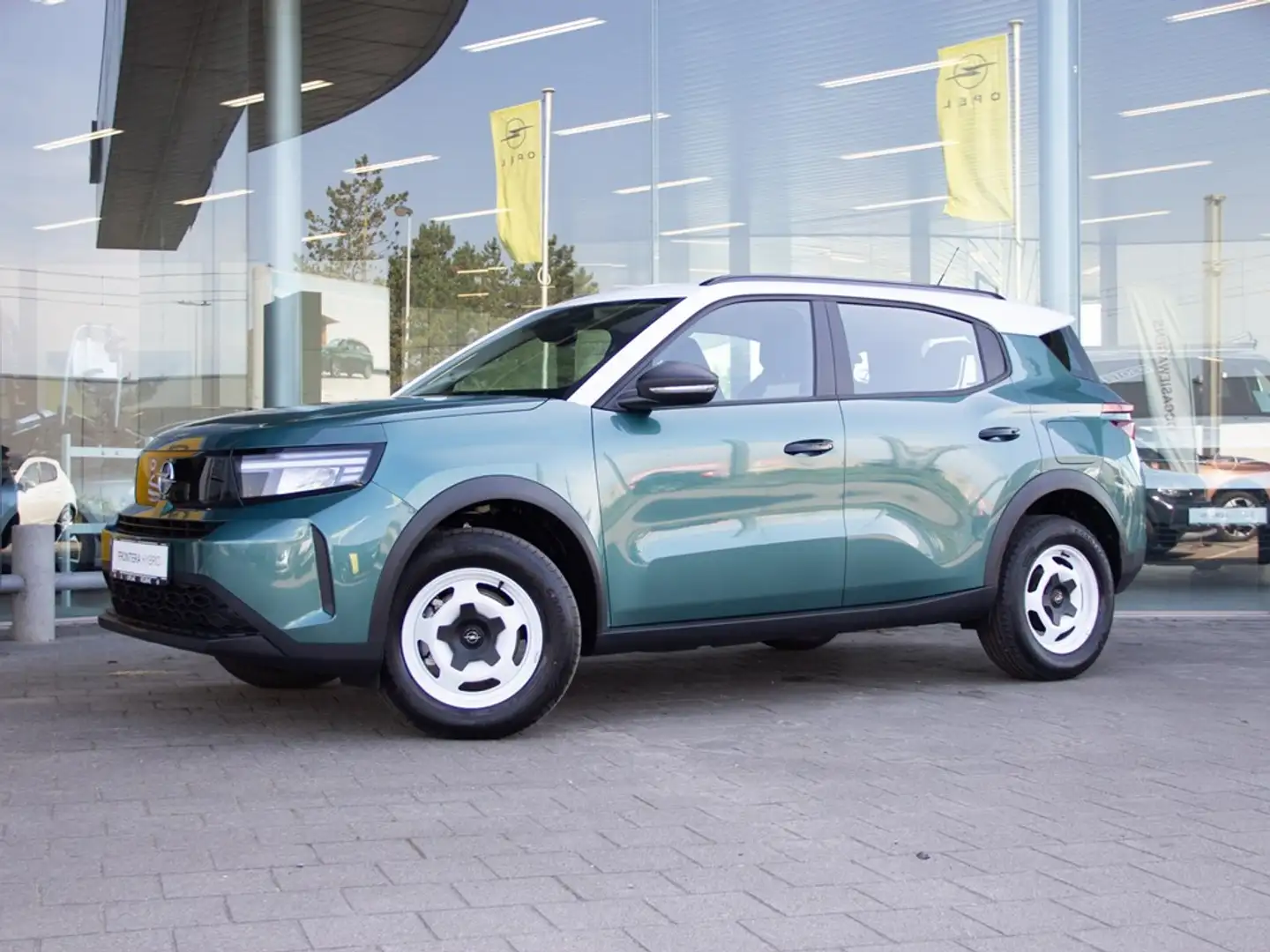 Opel Frontera EDTION HYBRID 145PK |TECH PACK|STOCK| Vert - 2