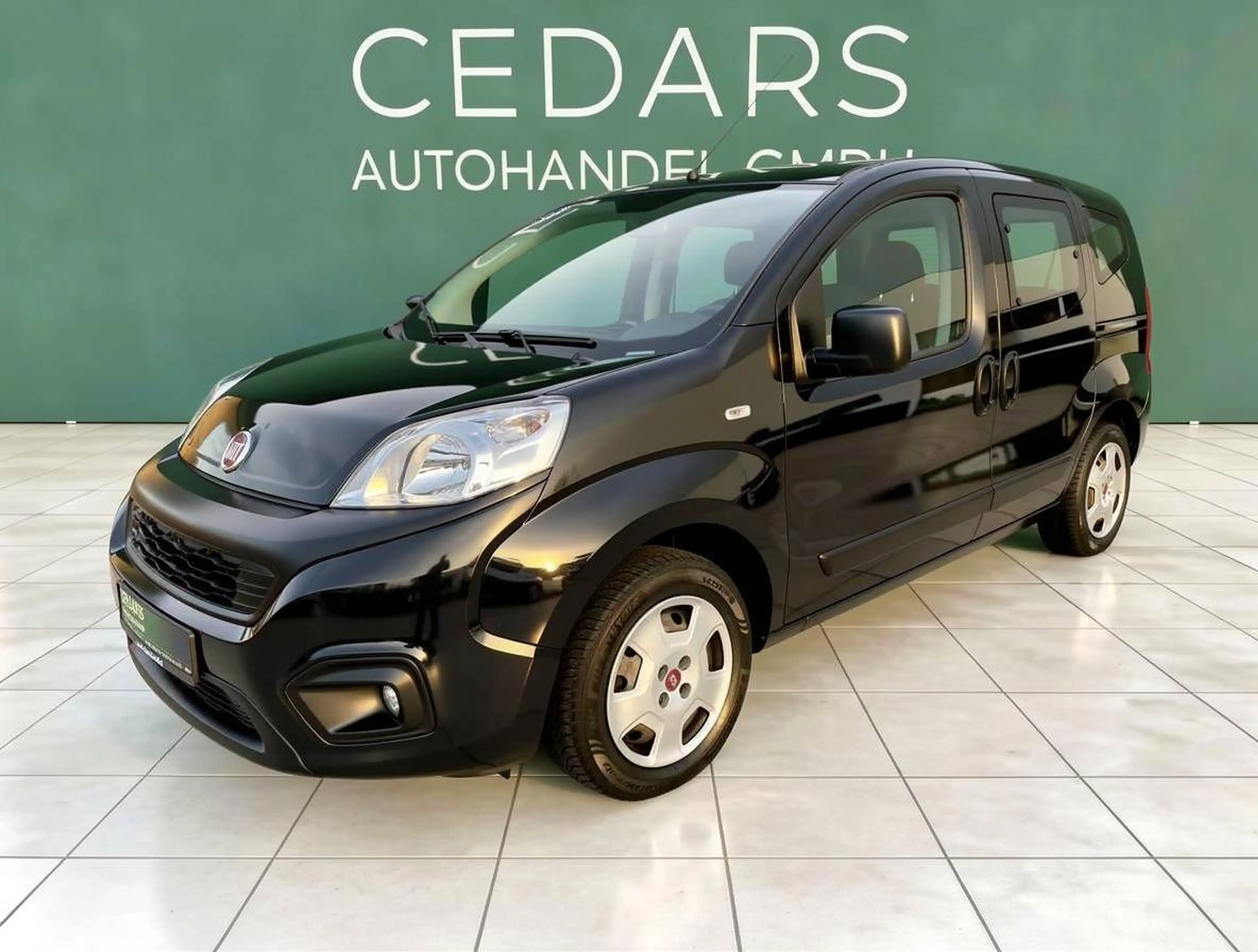 Fiat Qubo 1.4 Lounge 1.Hand Einparkhilfe Klima Bluetooth