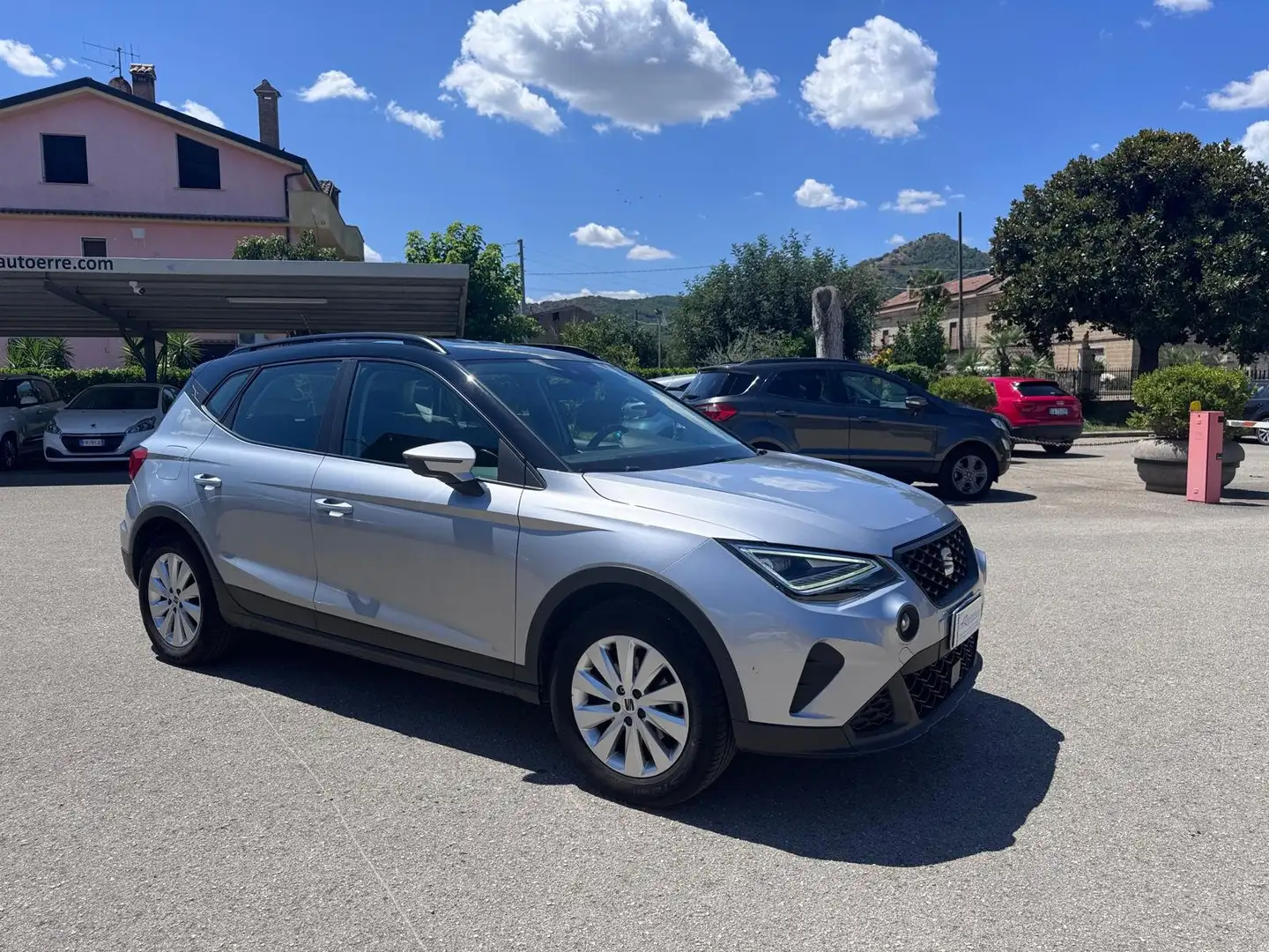 SEAT Arona Arona 1.0 tgi Style 90cv Argento - 2