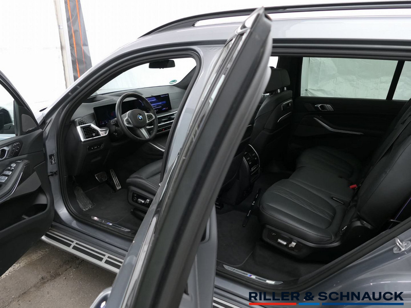 BMW X7 xDrive 40d M Sport Pro PANO-SKY+AHK+STANDH — photo 11