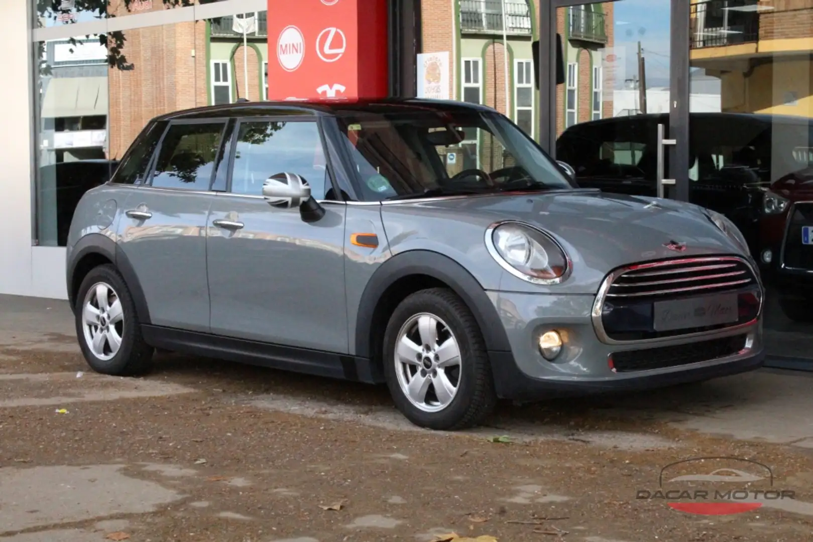 MINI Cooper Aut. Grijs - 1