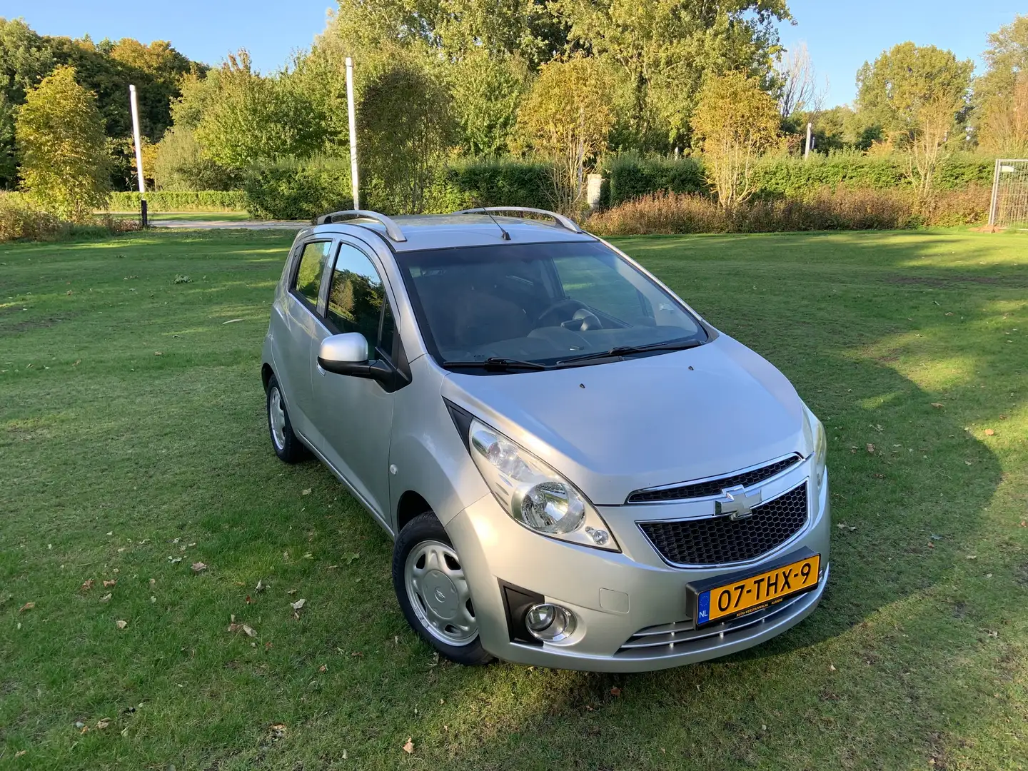 Chevrolet Spark Spark 1.0 16V LS Bi-Fuel Grau - 1