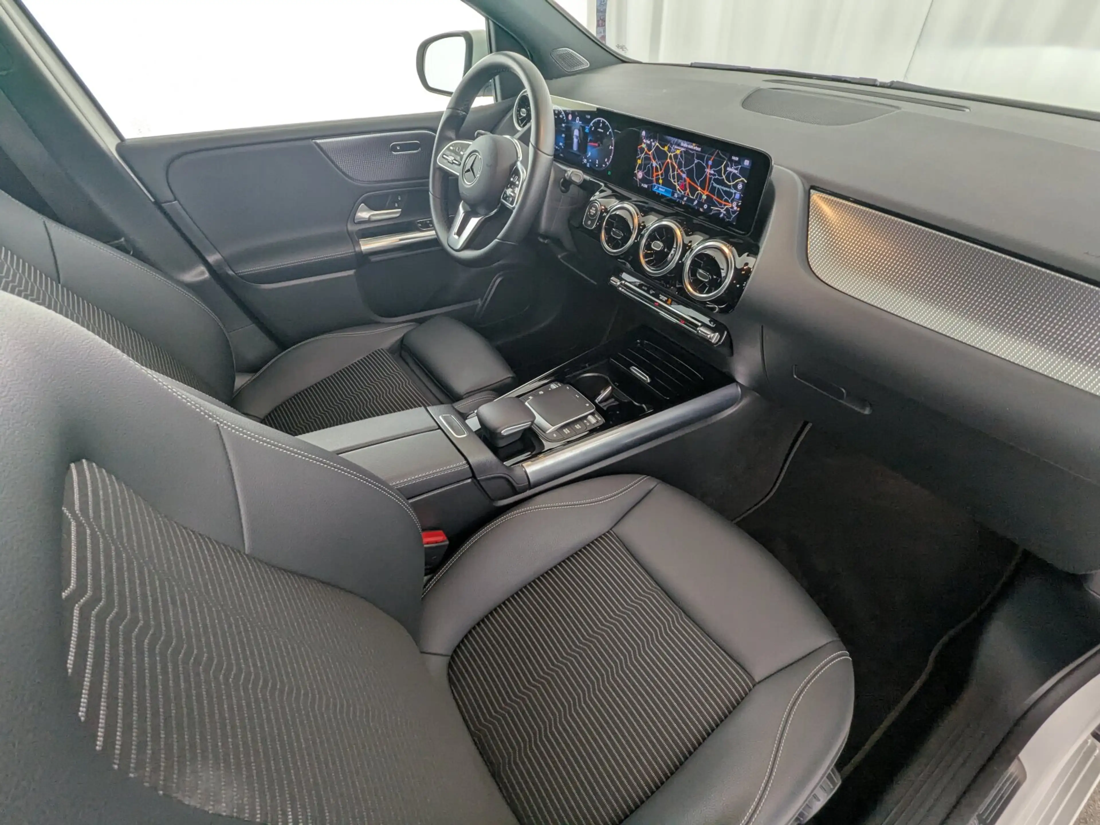 Mercedes-Benz B 220 B 220 d Progressive (EURO 6d) LED+NAVI+SHZ+RFK+ BC — photo 13